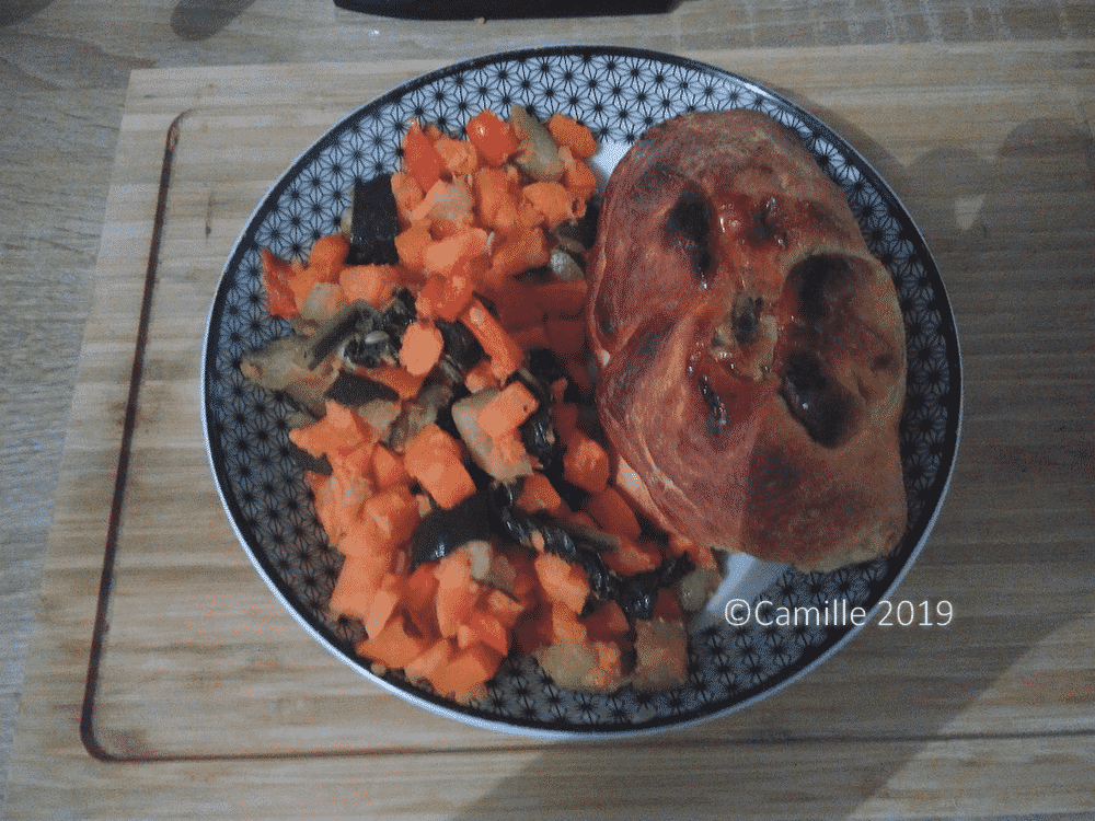 Chaussons aux légumes d’automne, pâte dorée et garniture fondante aux saveurs de saison.