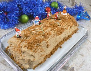 Bûche de Noël parfumée au spéculoos.