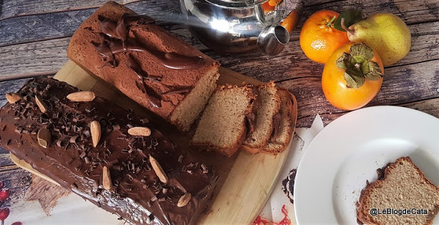 Pain d’épices maison doré et parfumé.