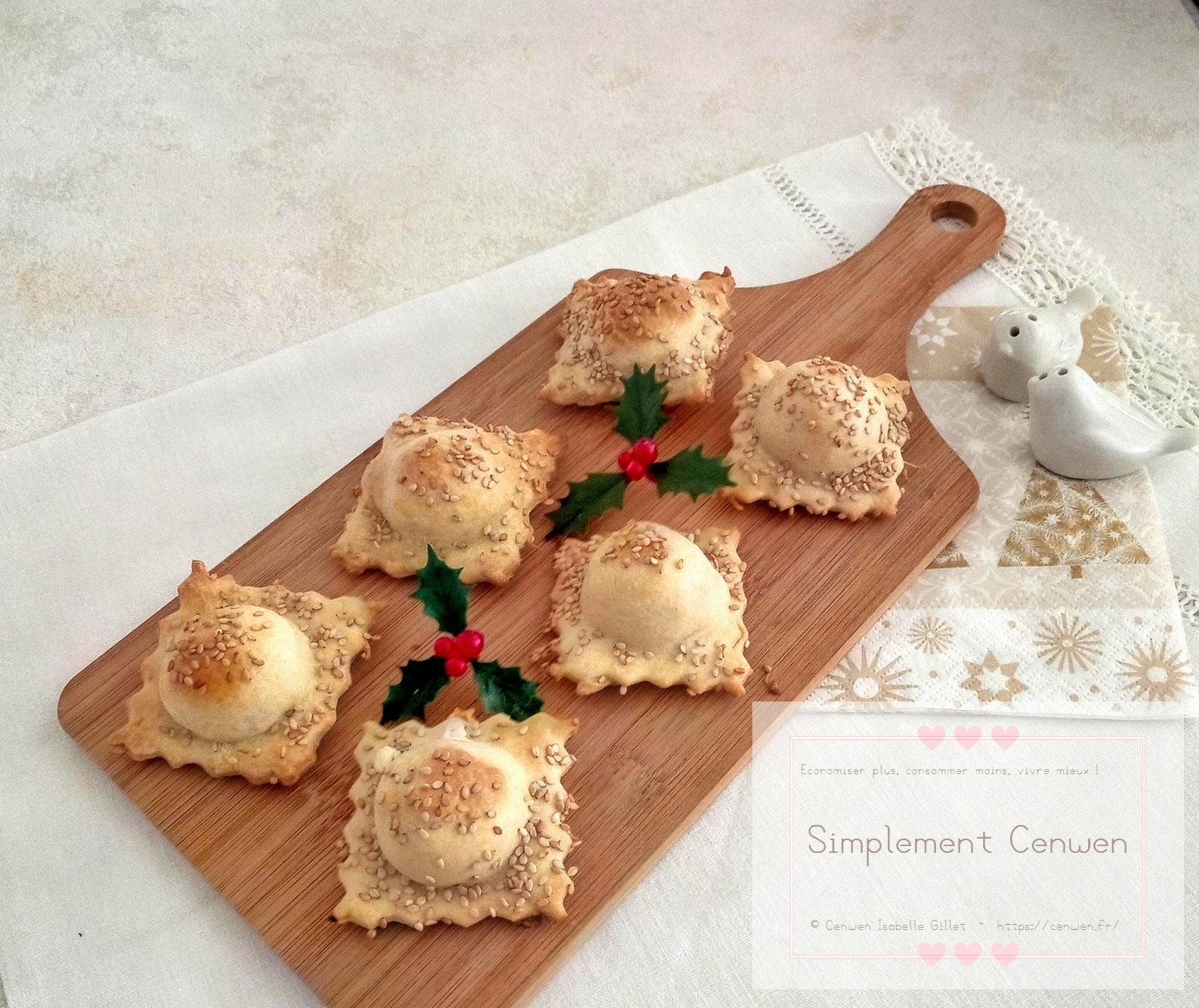 Feuilletés apéritifs à la feta et aux abricots secs, petits bouchés dorées et croustillantes.