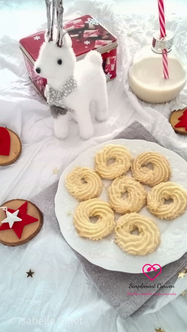 Sablés végan à la vanille, biscuits dorés faits maison
