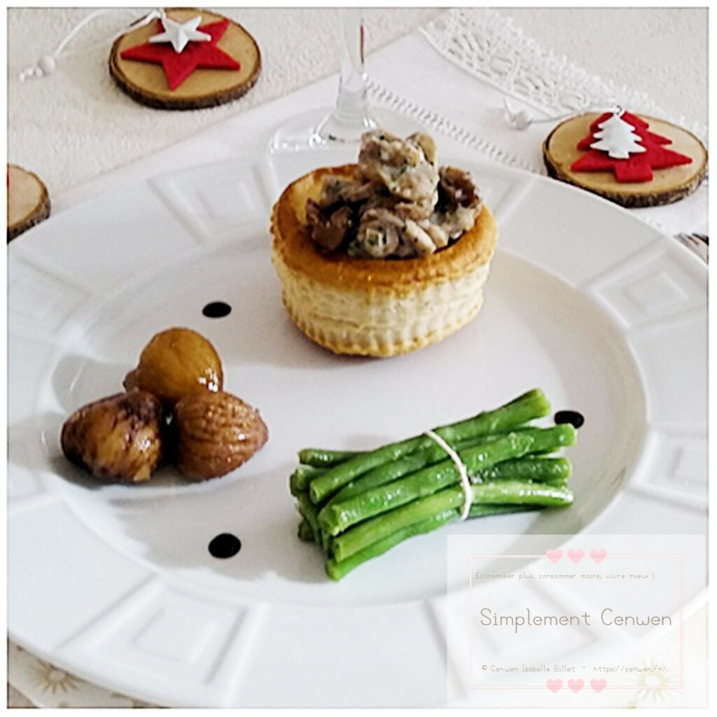 Vol-au-vent feuilleté garni de champignons et marrons