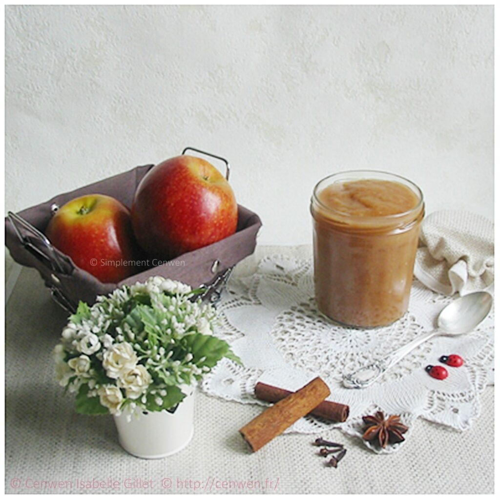 compote de pommes aux épices à la mijoteuse